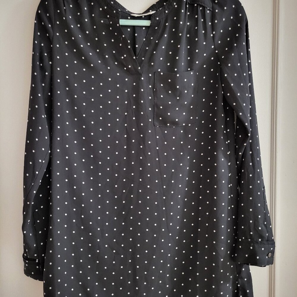Reitmans Black & White Polka Dot V-Neck Blouse - Size XS